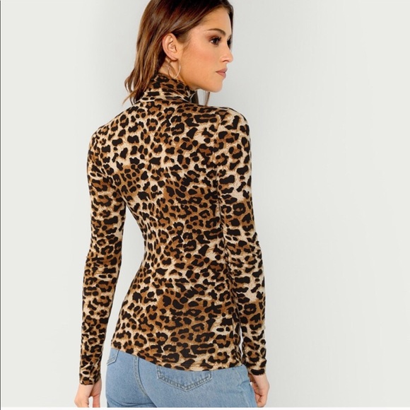 Trending leopard prints turtleneck long sleeve - Picture 2 of 4